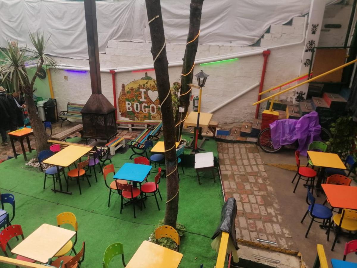 Hostal Gastro Bar Casa Colibri Bogota Exterior photo